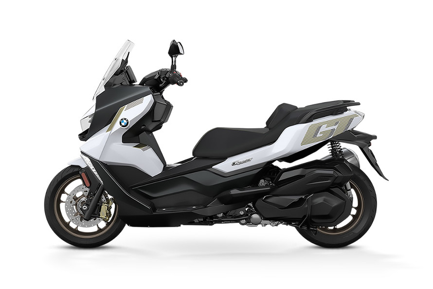 Diamond White Metallic