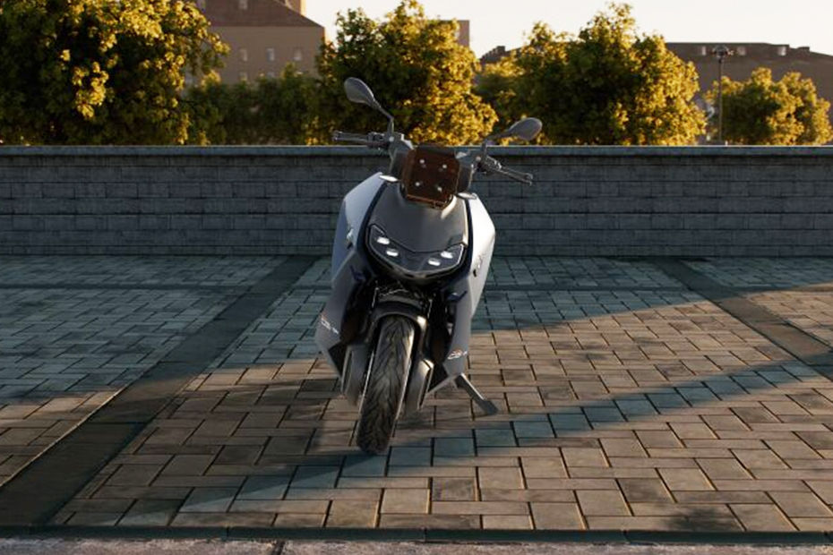 BMW CE 04 image 2