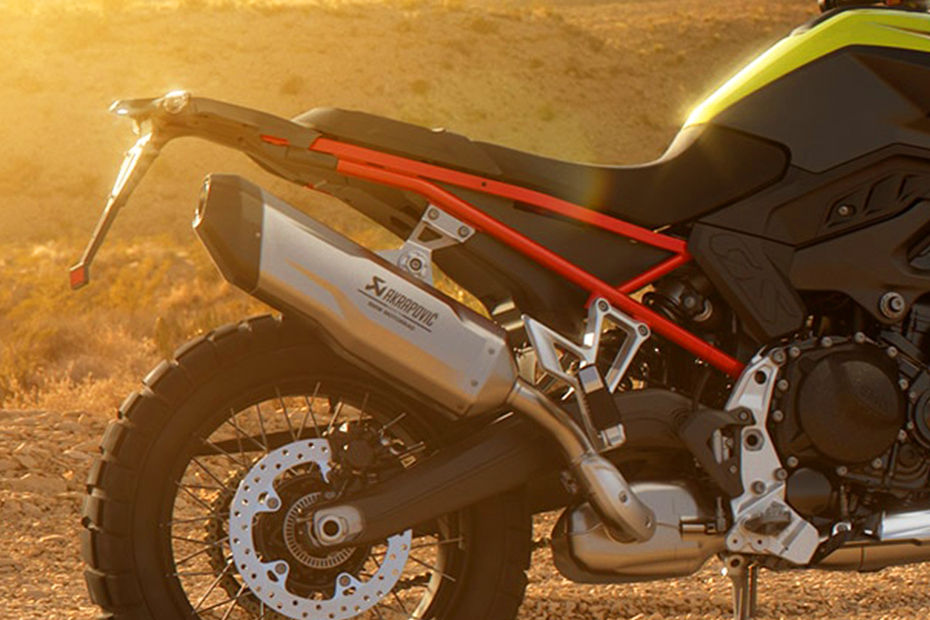 BMW F 900 GS image 10