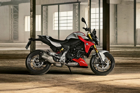 BMW F 900 R Price in Deeg (On Road)
