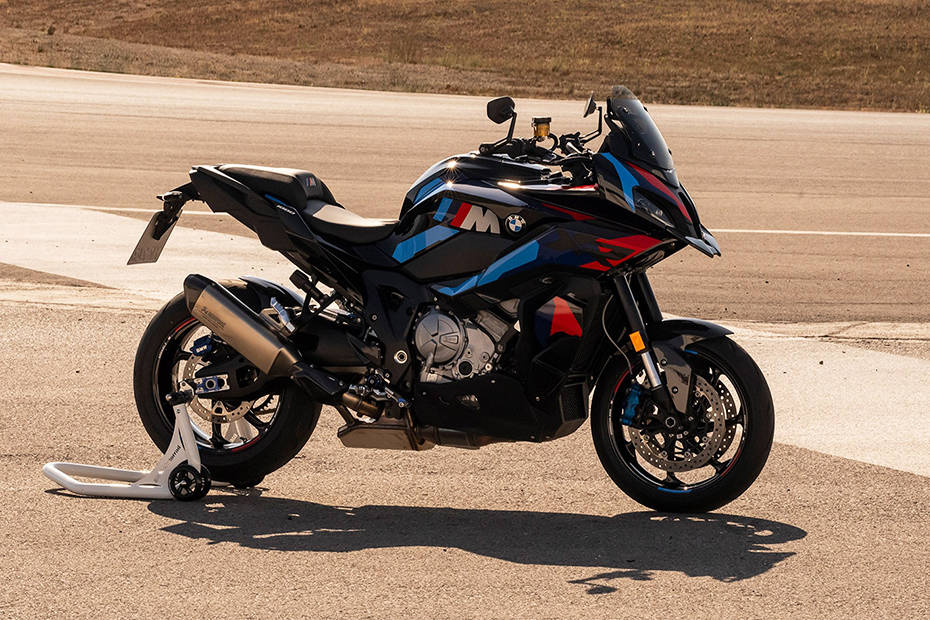 BMW M 1000 XR