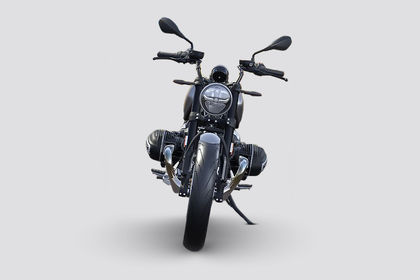 BMW R 12 Front View BMW R 12 Front View