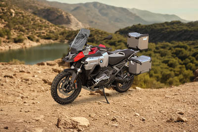 BMW R 1300 GS Adventure सामने का बायाँ दृश्य