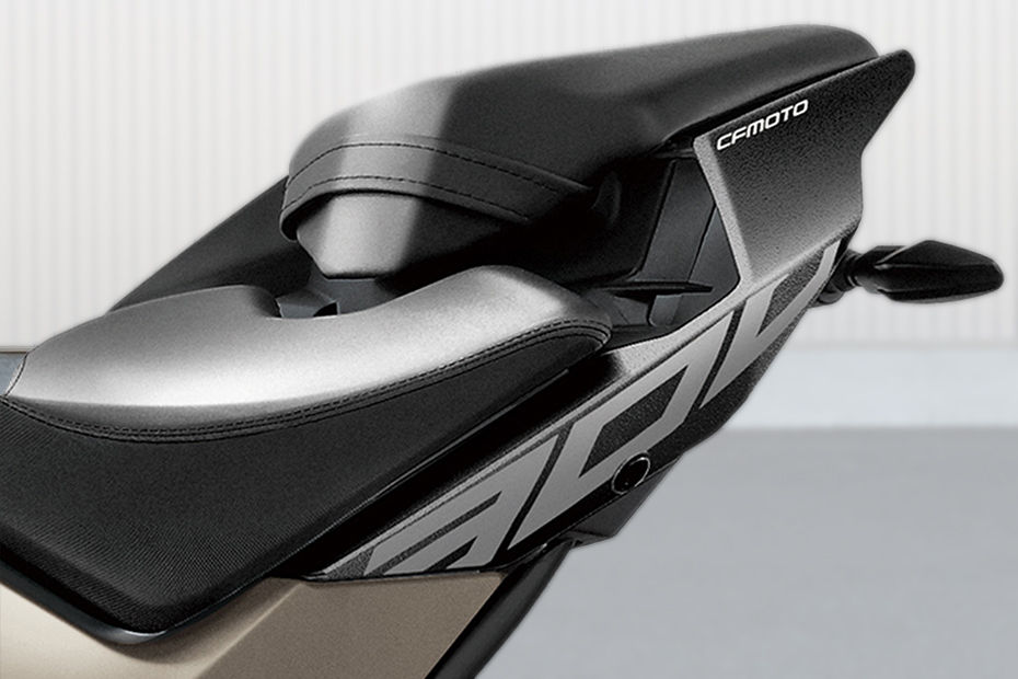 CFMoto 300NK image 8