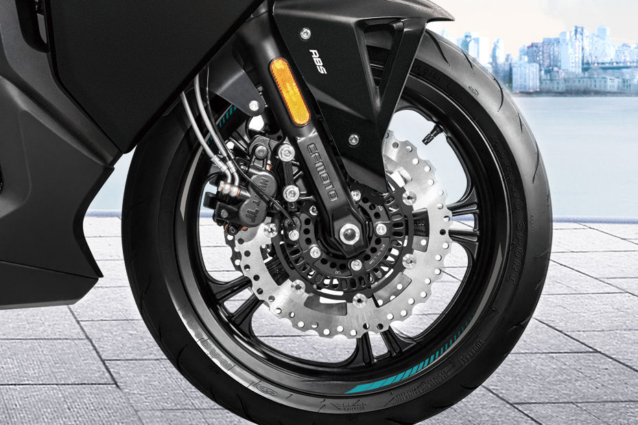 CFMoto 650GT image 10