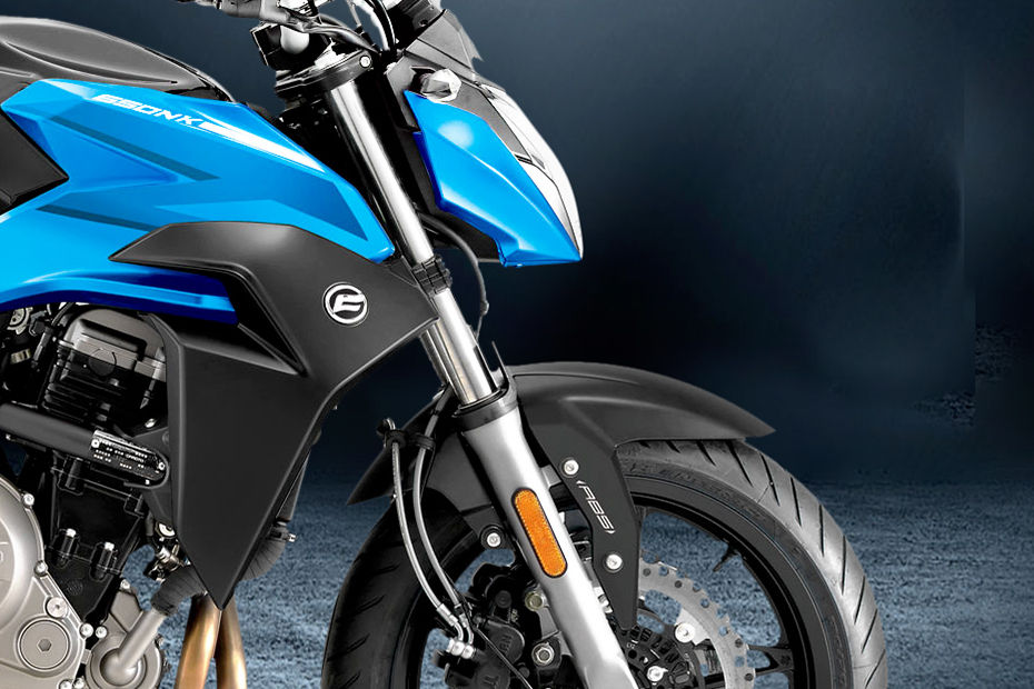CFMoto 650NK image 9