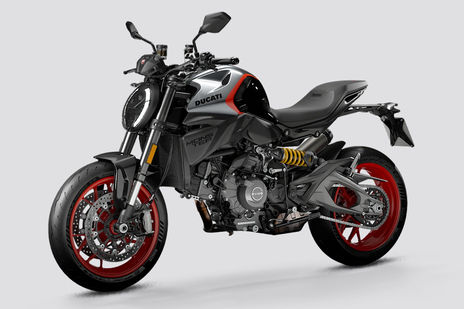 Ducati Monster Plus Ducati Red Ducati Monster Plus Ducati Red