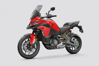 डुकाटी मल्टीस्ट्राडा वी2 फ्रंट लेफ्ट क्वार्टर व्यू