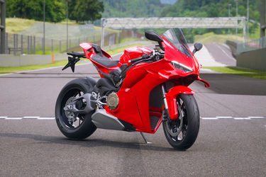 Ducati Panigale V4 Front Right Quarter View Ducati Panigale V4 Front Right Quarter View