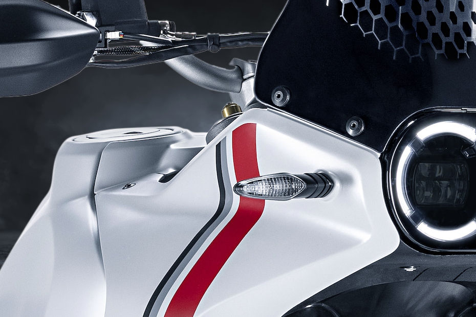 Ducati DesertX image 6