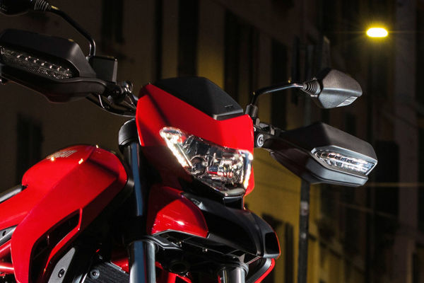 Ducati Hypermotard 939 Headlamp Ducati Hypermotard 939 Headlamp
