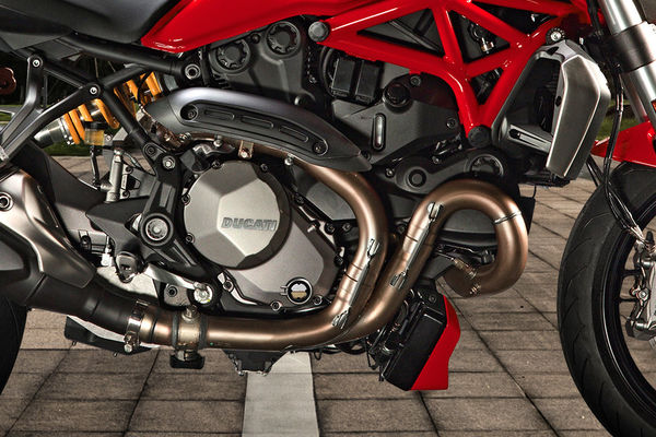 Ducati Monster 1200 Engine (Right)
