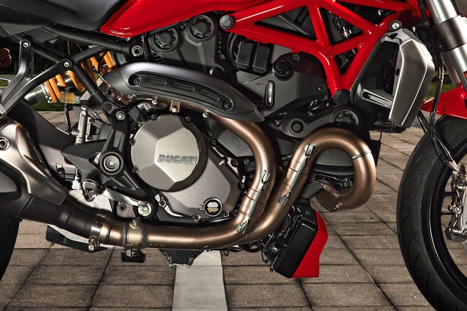 Ducati Monster 1200 Engine