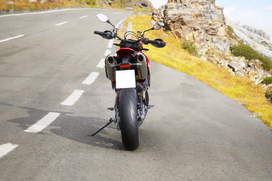 Ducati Hypermotard 698 Mono image 6