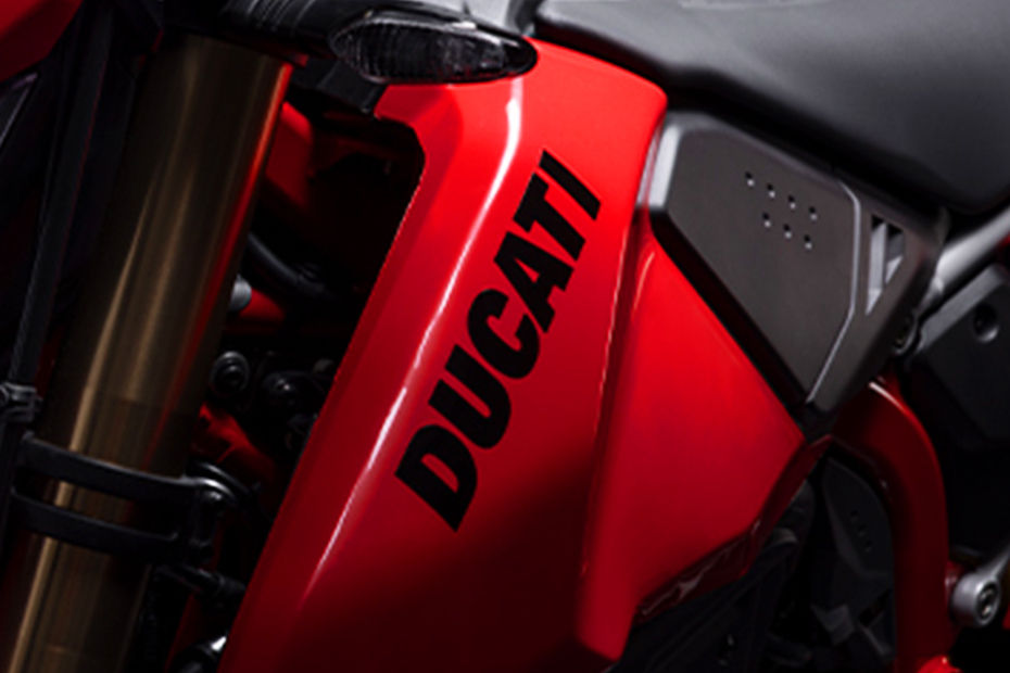 Ducati Hypermotard 698 Mono image 12