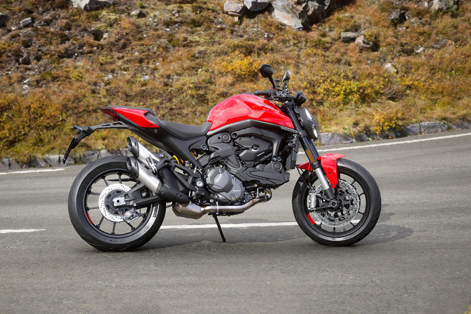 In Chennai Ducati Monster 821 Cost Ducati Monster 821 Price, Specs