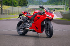 Ducati Panigale V2 EMI Calculator