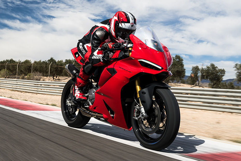 Ducati Panigale V2 image 12