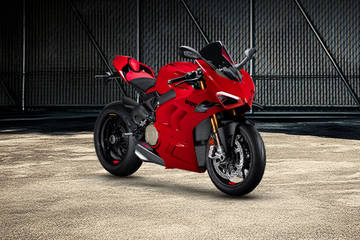 Ducati Panigale V4 Front Right View