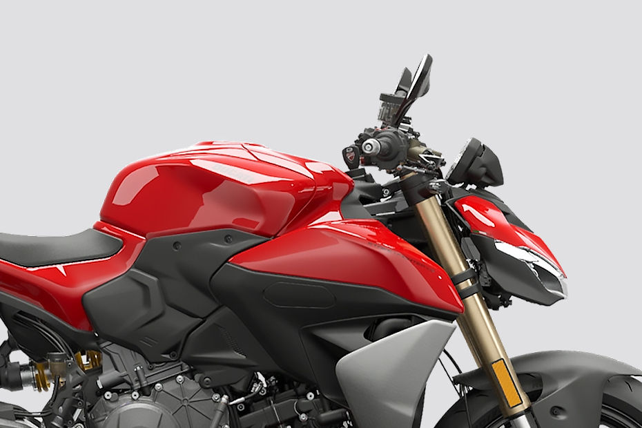 Ducati Streetfighter V2 image 11