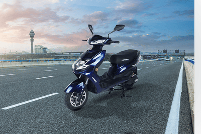 e-Sprinto LS Front Left Quarter View e-Sprinto LS Front Left Quarter View