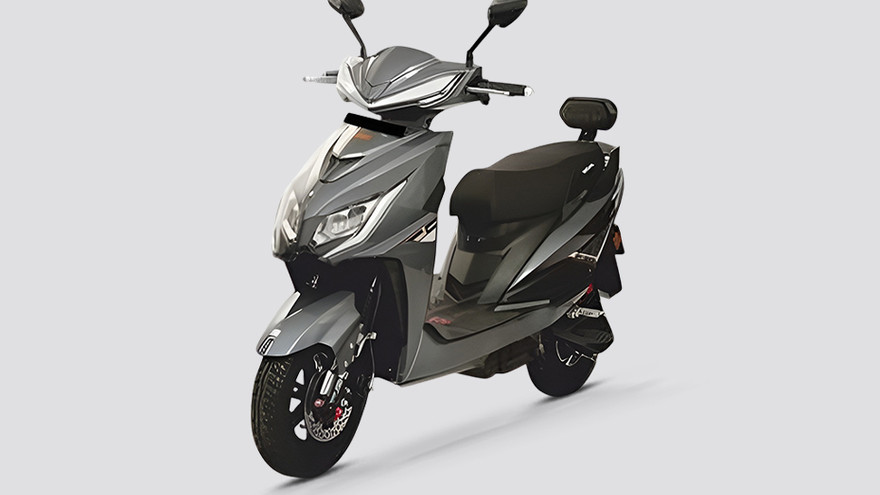 Enigma GT 450 Pro Front Left Quarter View