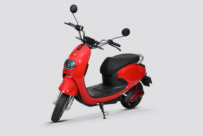 Evolet Pony Front Left Quarter View