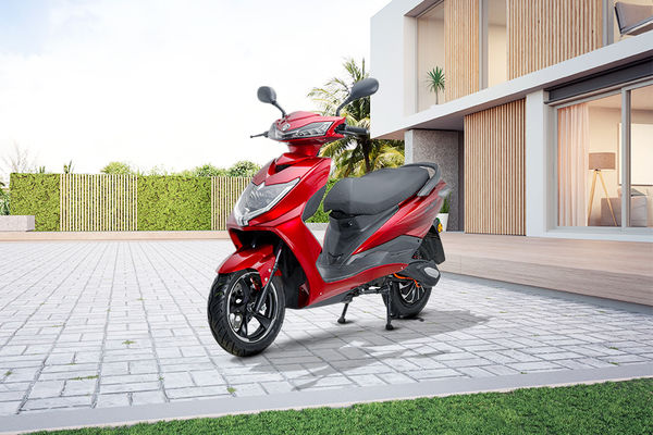 Evtric Ride Front Left Quarter View