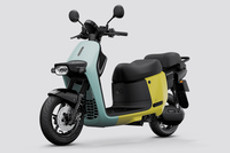 क्रॉसओवर Gray