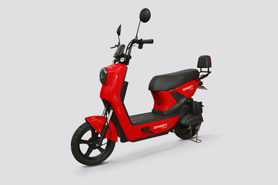 Green Sunny Front Left Quarter View