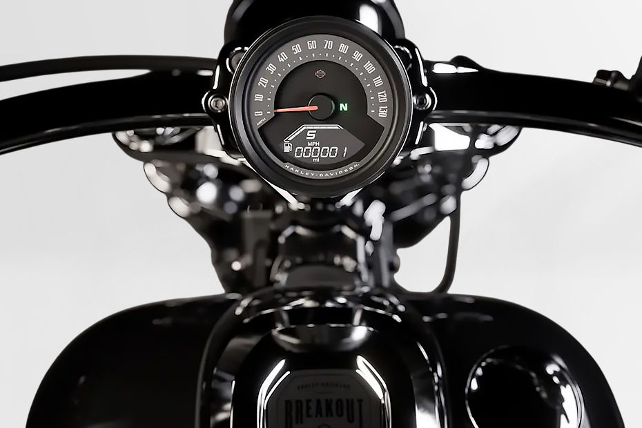 Harley-Davidson Breakout image 10