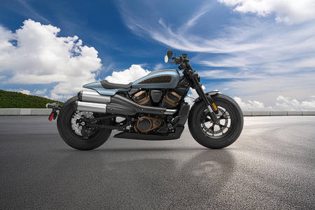 Harley Davidson Sportster S Right Side View