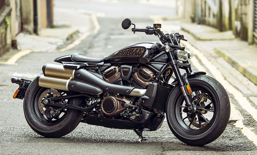 Harley Davidson Sportster S Front Right View