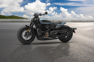 2024 Harley Davidson Sportster S Front Left Quarter View