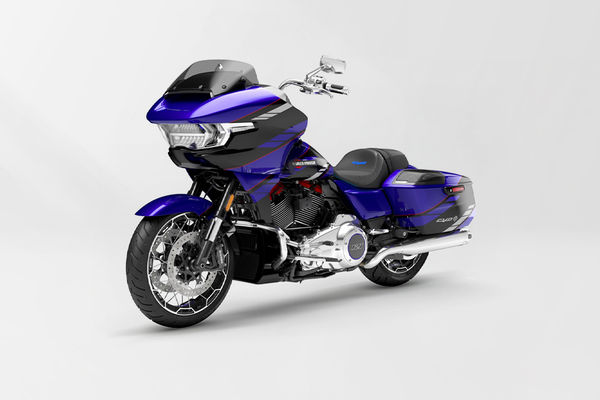 Harley-Davidson CVO Road Glide Front Left Quarter View Harley-Davidson CVO Road Glide Front Left Quarter View