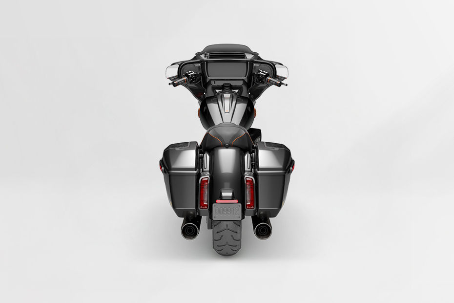 Harley-Davidson CVO Street Glide image 6
