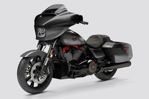 Harley-Davidson CVO Street Glide Harley-Davidson CVO Street Glide