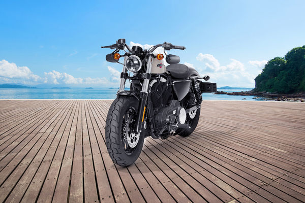 Harley Davidson Forty Eight Front Left Quarter View