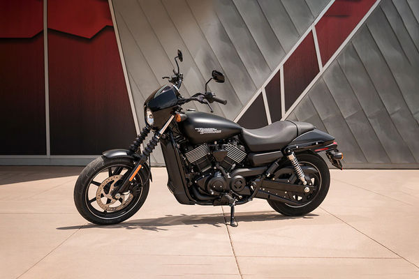 Harley Davidson Street 750 Front Left Quarter View Harley Davidson Street 750 Front Left Quarter View