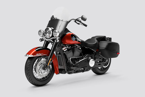 Harley-Davidson Heritage Classic Front Left Quarter View Harley-Davidson Heritage Classic Front Left Quarter View