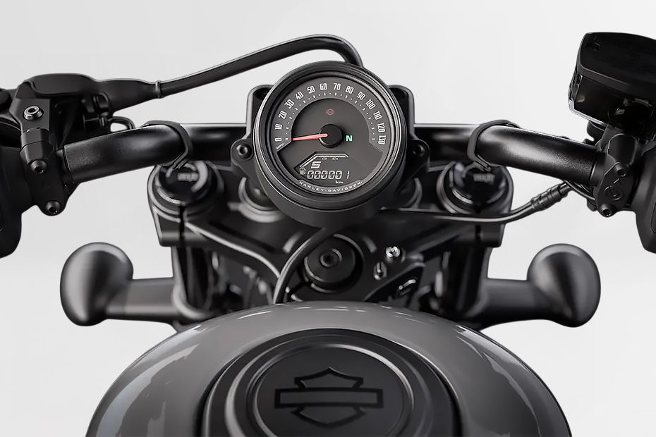 Harley-Davidson Nightster image 10