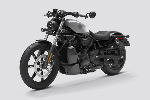Harley-Davidson Nightster Front Left Quarter View Harley-Davidson Nightster Front Left Quarter View