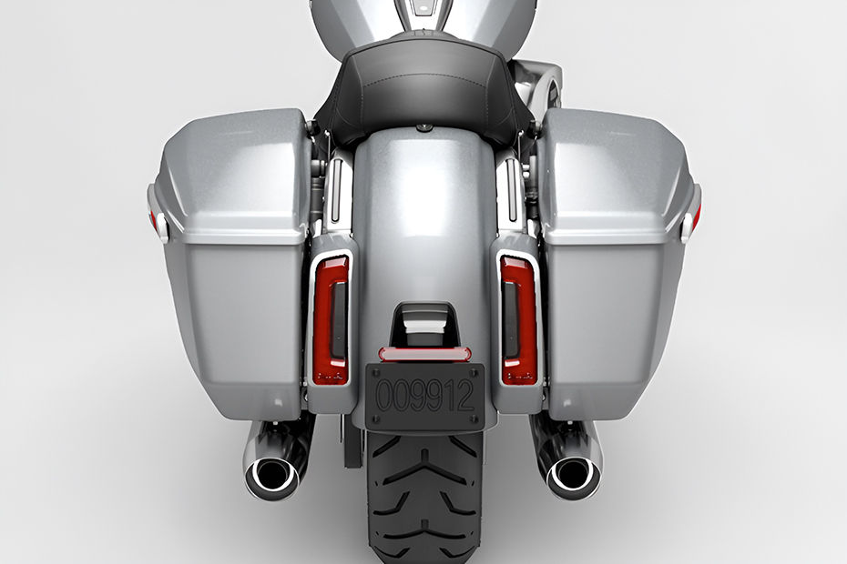 Harley-Davidson Street Glide image 12