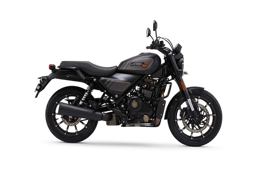 मैट ब्लैक