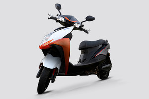 हयासा दक्ष