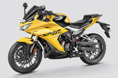 करिज्मा एक्सएमआर Matte Phantom Black