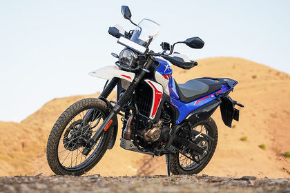 Hero XPulse 210 Front Left Quarter View Hero XPulse 210 Front Left Quarter View