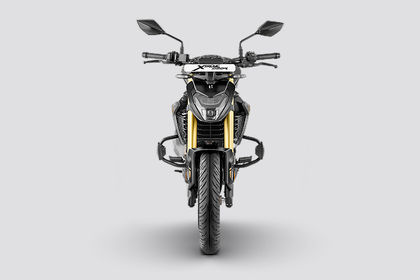 Hero Xtreme 250R Front View