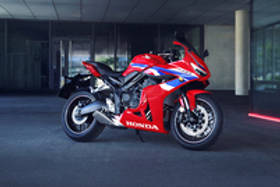 Specifications of Honda CBR650R