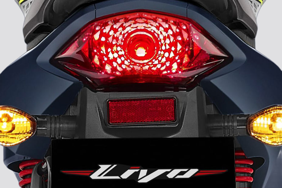 Honda Livo image 11